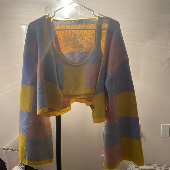 Riffraff cropped sweater set - Picture 2 of 2